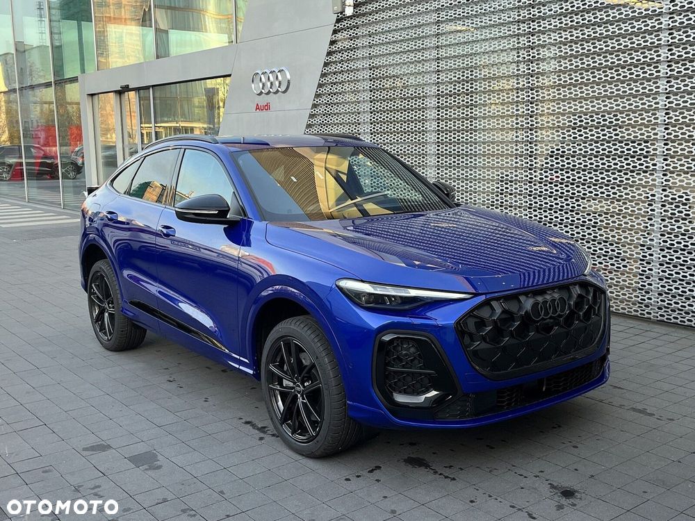 Audi Q5 Sportback - 27