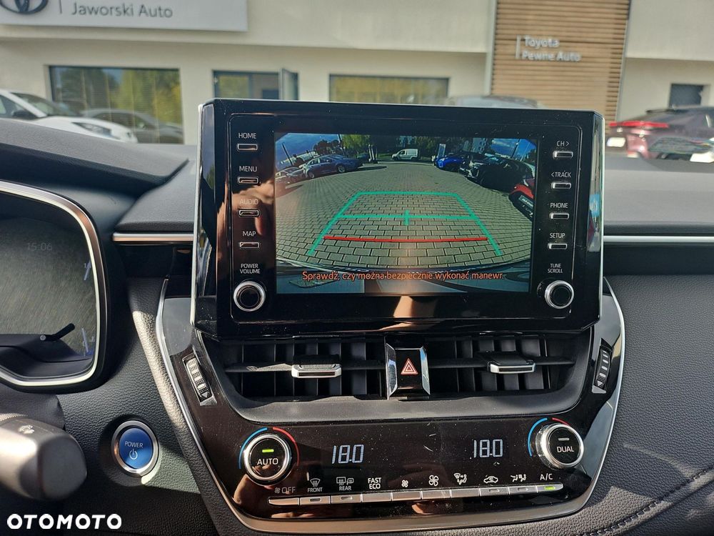 Toyota Corolla 1.8 Hybrid Comfort - 19