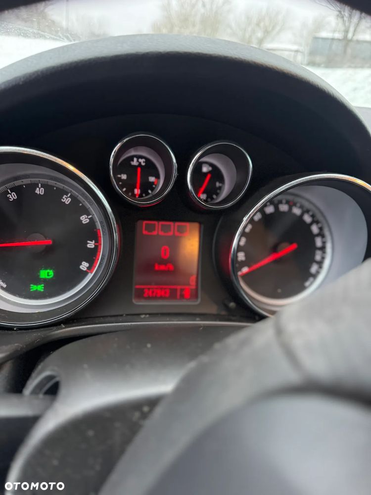 Opel Insignia 2.0 T Cosmo 4x4 - 5