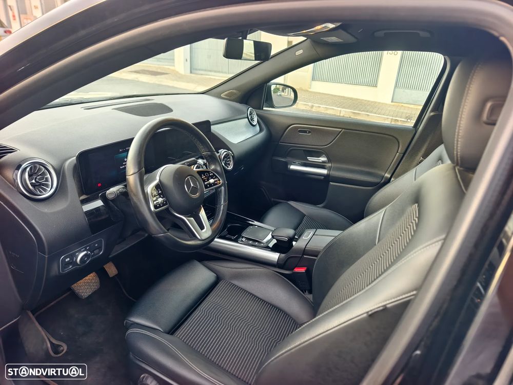 Mercedes-Benz EQA 250 - 21