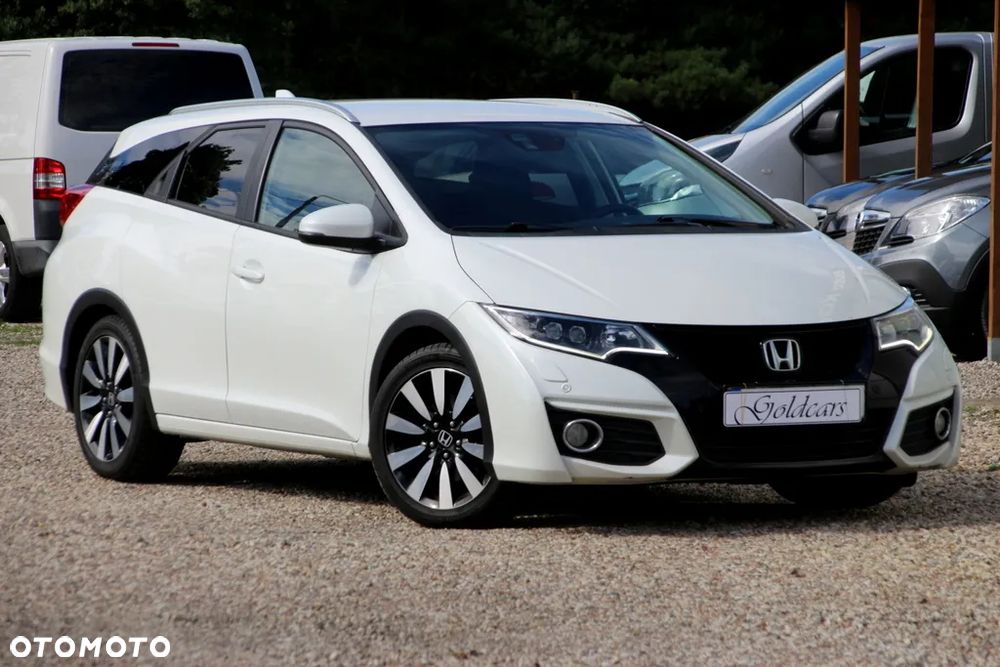 Honda Civic Tourer 1.8 i-VTEC Style Edition - 4