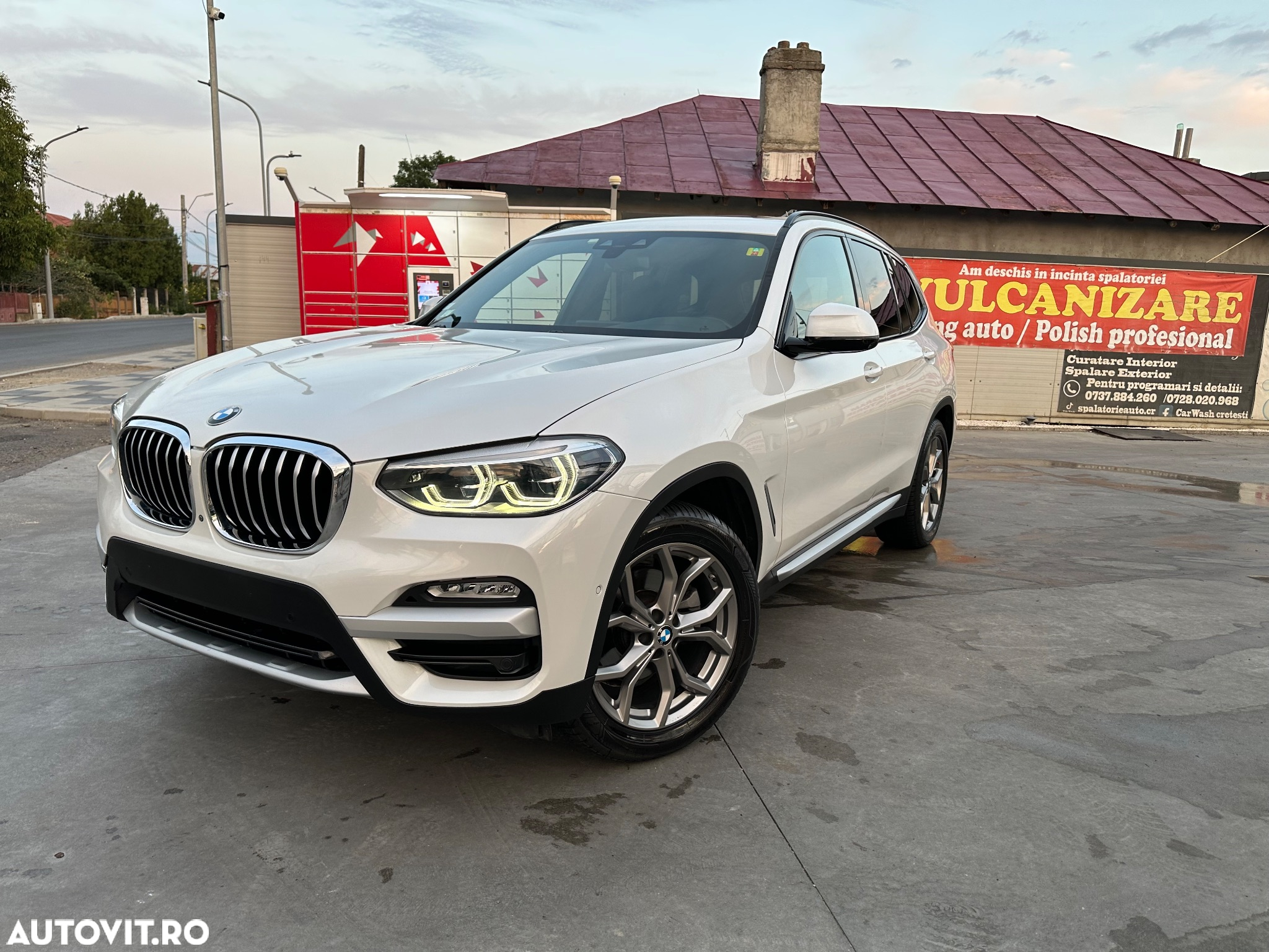 BMW X3 xDrive20i AT xLine - 29