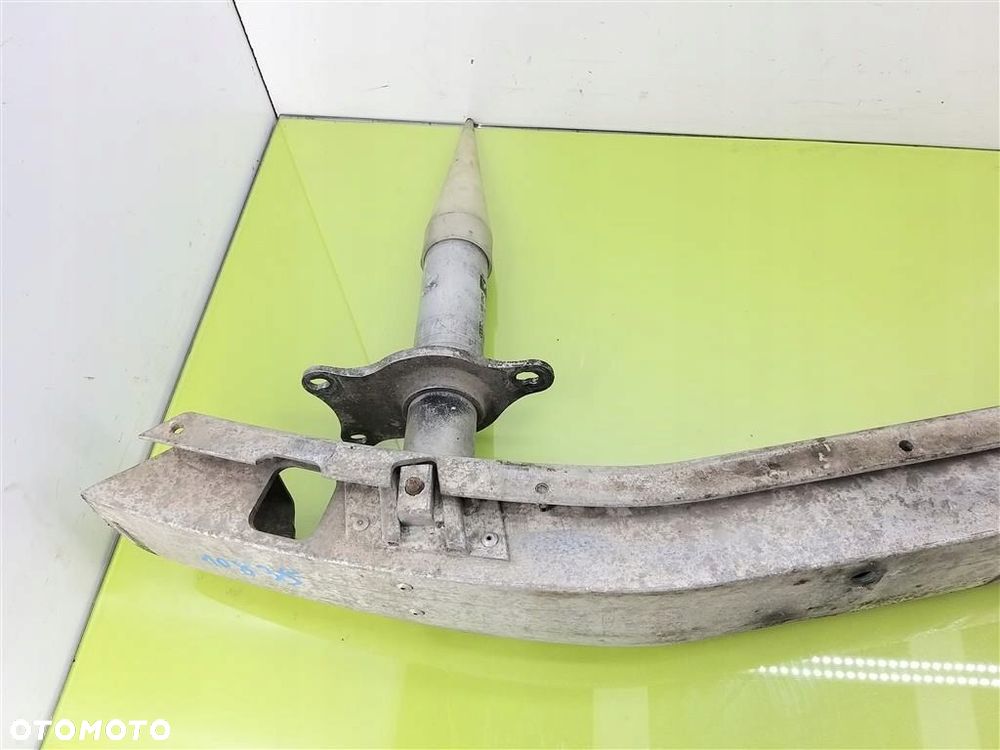 Belka zderzaka przedniego Audi A8 D2 1994-2002 4D0807113 4D0807271D - 2
