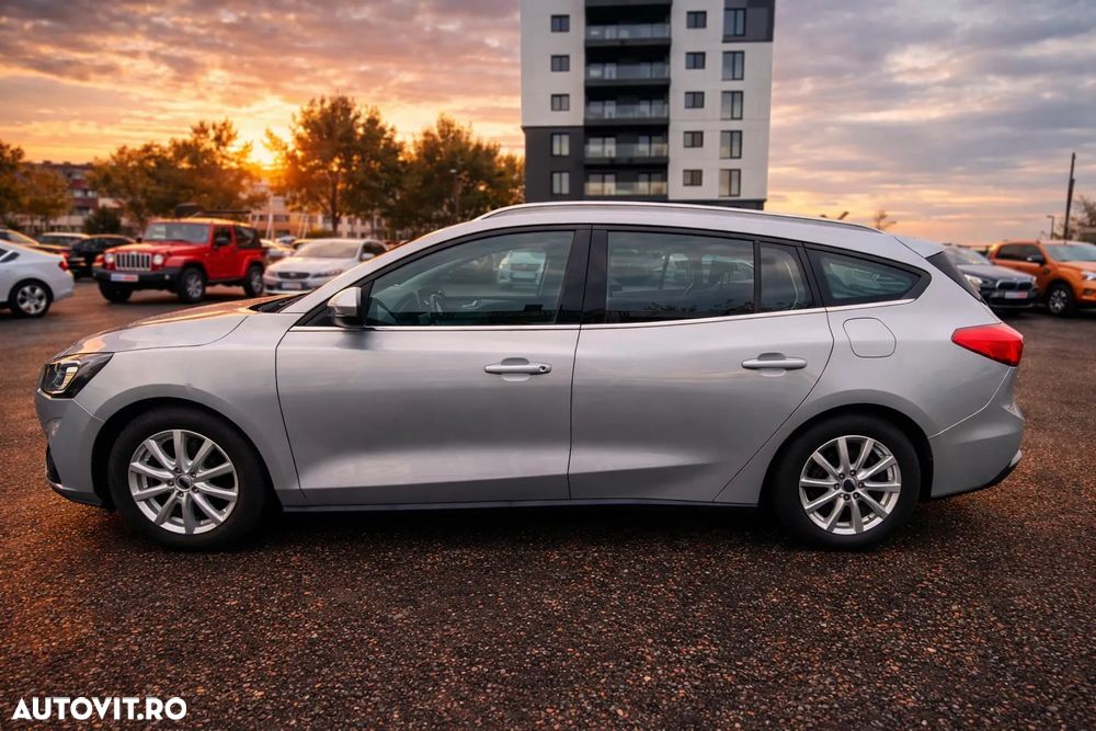 Ford Focus 1.5 EcoBlue Trend Edition - 6