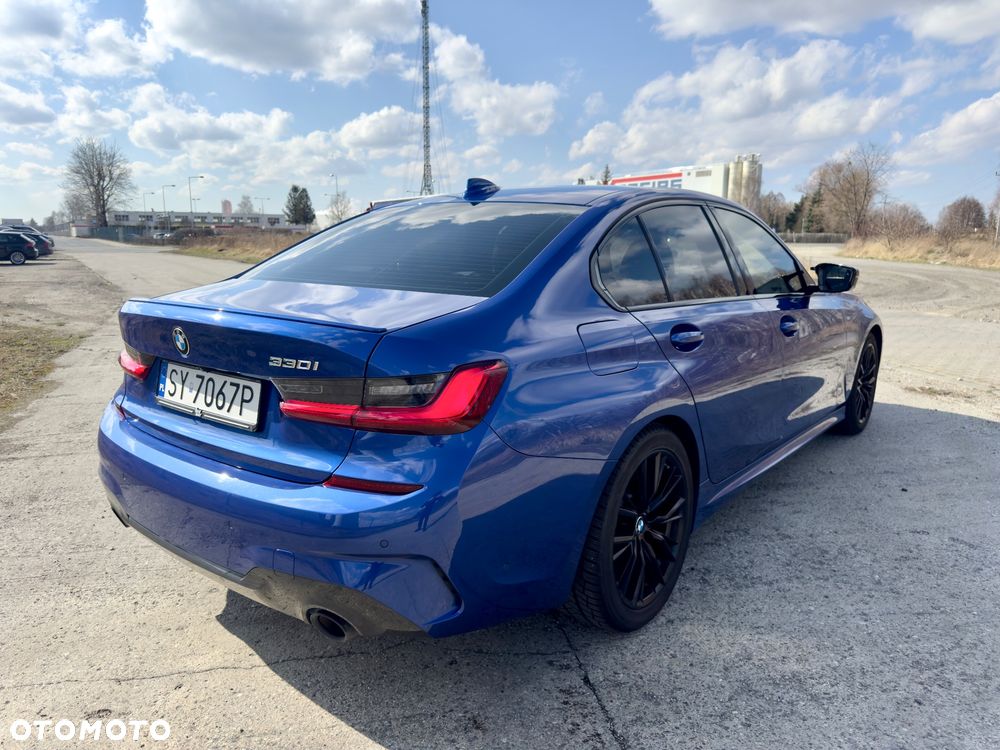 BMW Seria 3 330i M Sport sport - 9