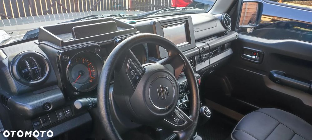 Suzuki Jimny 1.5 Pro - 9