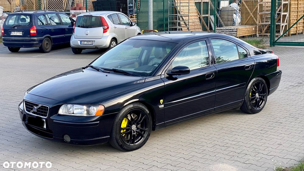 Volvo S60 2.5T AWD Rubin - 1