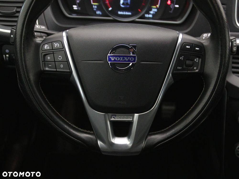 Volvo V40 D4 Drive-E R-Design Kinetic - 21