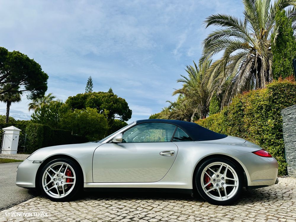 Porsche 911 Série F - 15