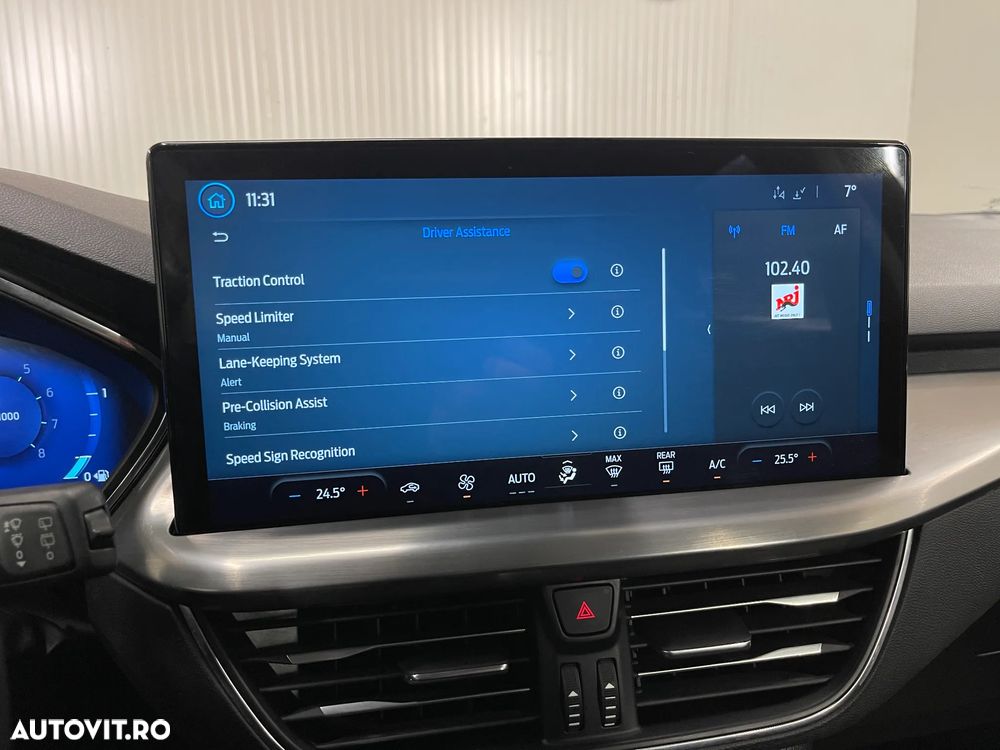 Ford Focus 1.0 EcoBoost Hybrid Aut. TITANIUM - 17