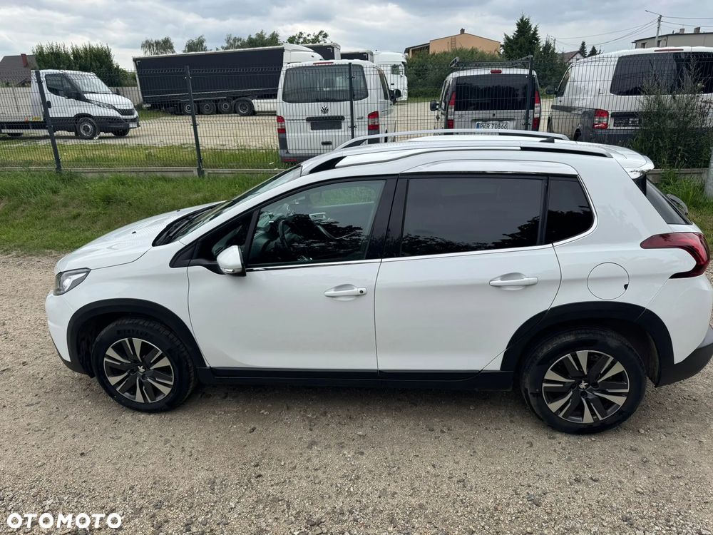 Peugeot 2008 - 4