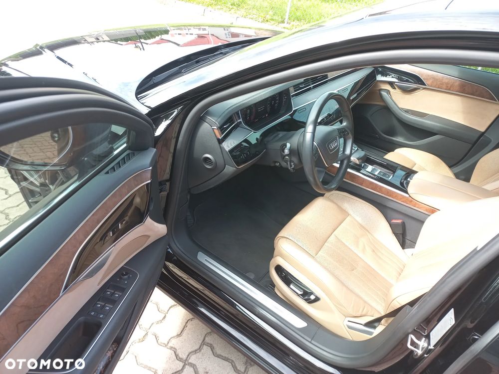 Audi A8 - 9