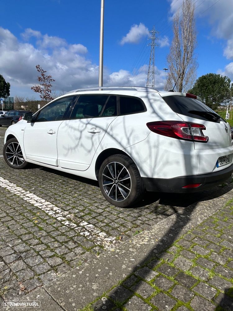 Renault Mégane Sport Tourer ENERGY dCi 130 Start & Stopp Bose Edition - 3