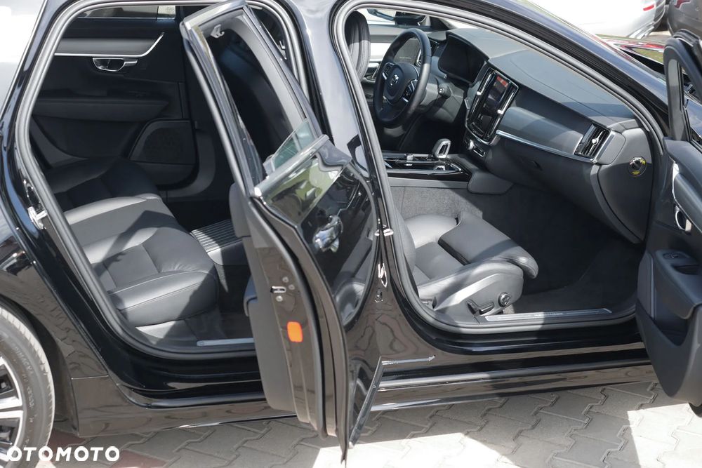 Volvo V90 T6 AWD Plug-In Hybrid Plus Bright - 11