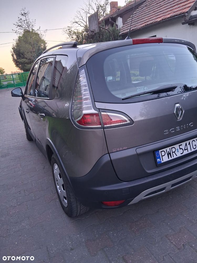 Renault Scenic dCi 110 Xmod Paris - 6