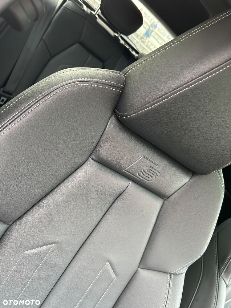 Audi Q4 e-tron 35 52kWh S Line - 7