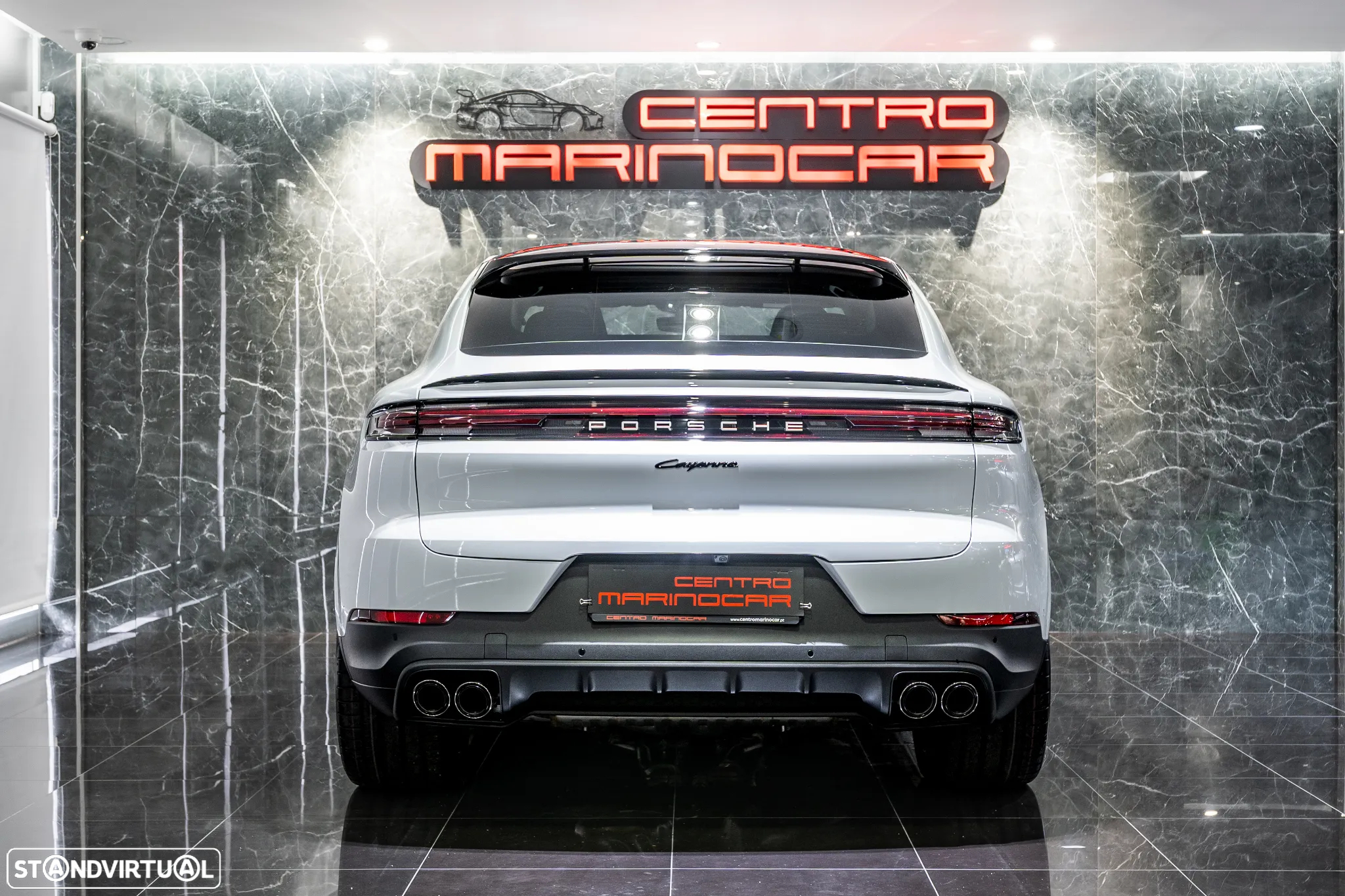 Porsche Cayenne Coupé E-Hybrid - 3