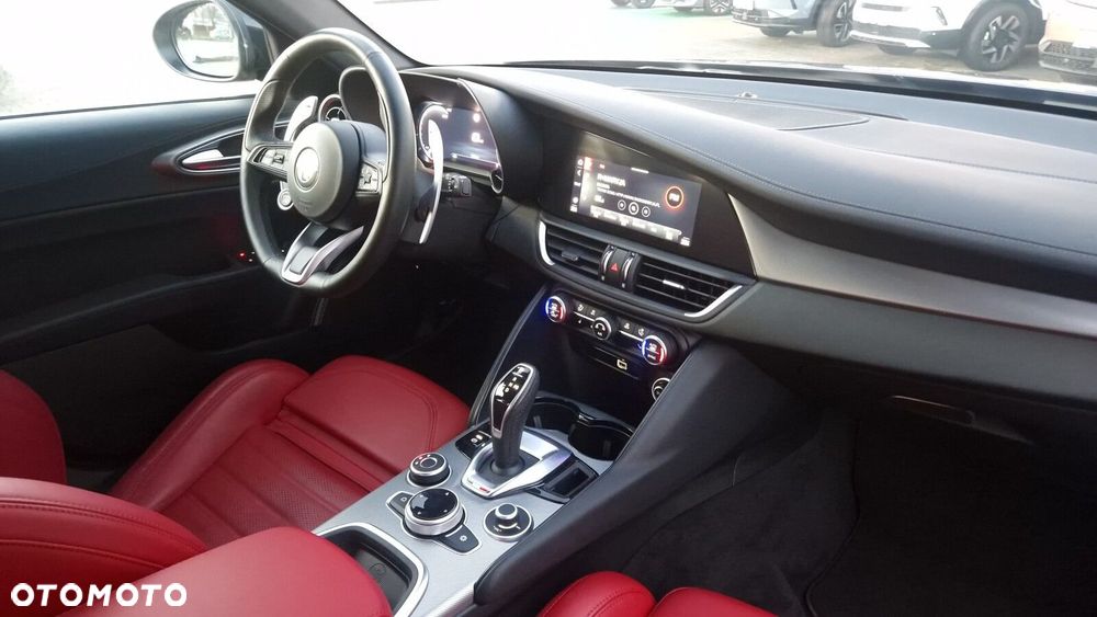 Alfa Romeo Giulia 2.0 Turbo Veloce Q4 - 19