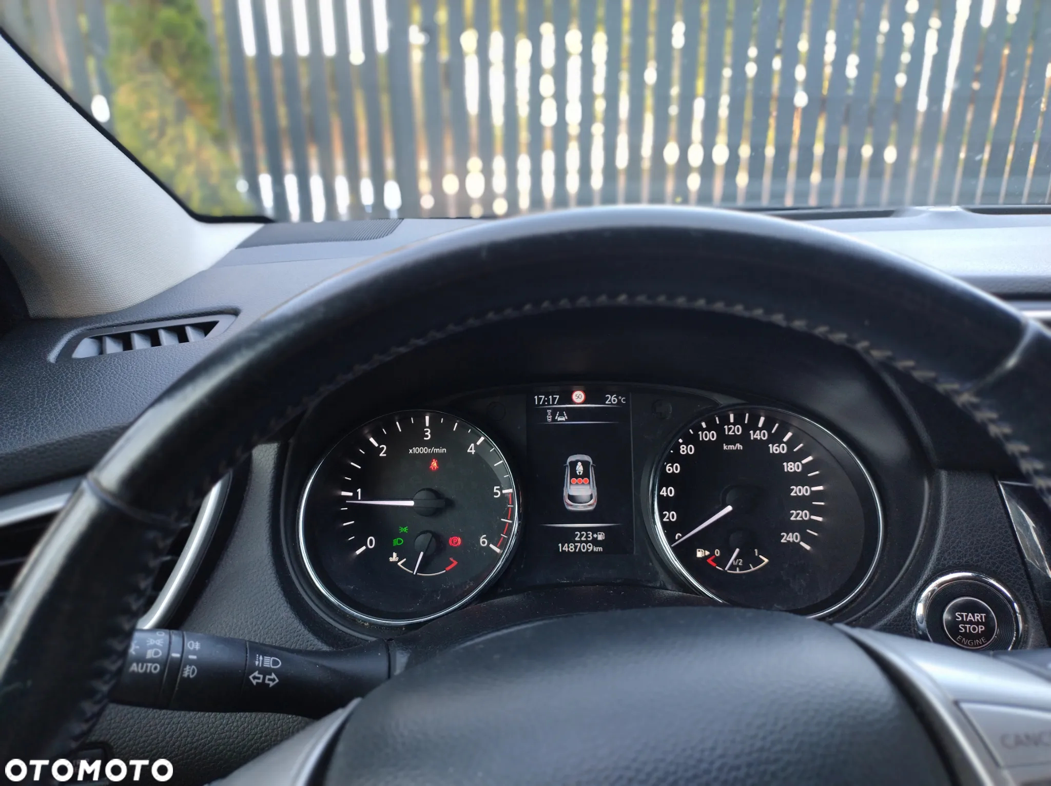 Nissan Qashqai 1.5 dCi N-Connecta EU6 - 7
