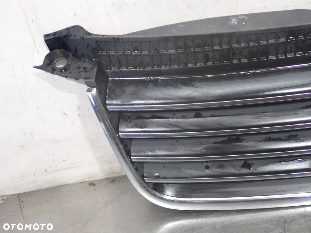 GRILL ATRAPA VOLKSWAGEN PASSAT 1.9 3B0853651L - 2