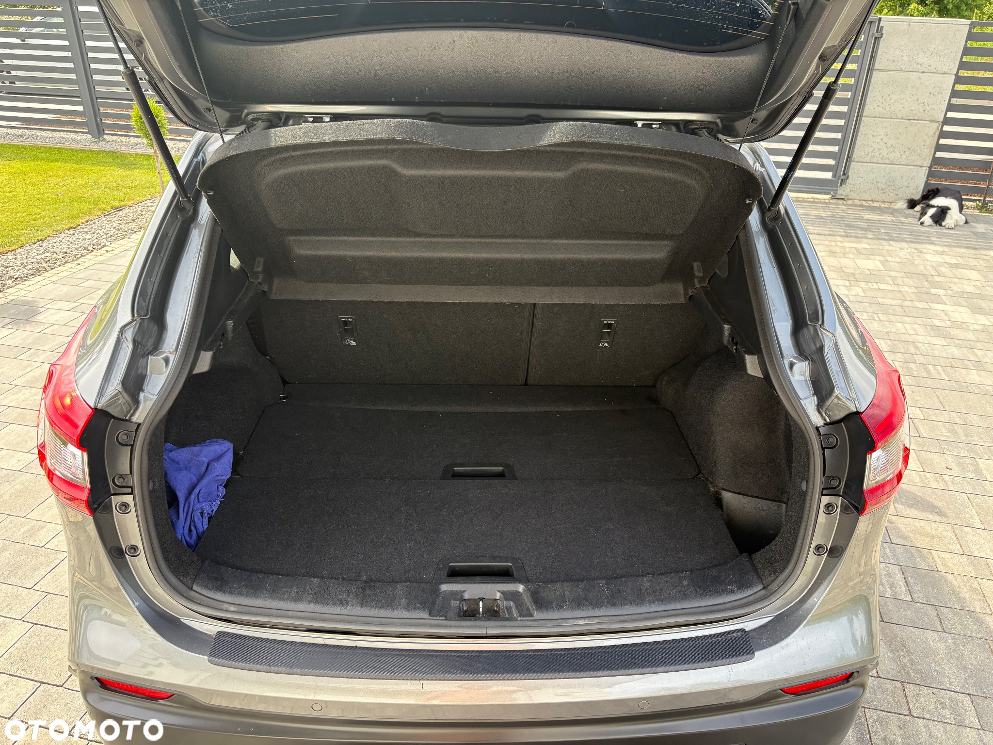 Nissan Qashqai 1.6 dCi Xtronic N-Connecta - 30