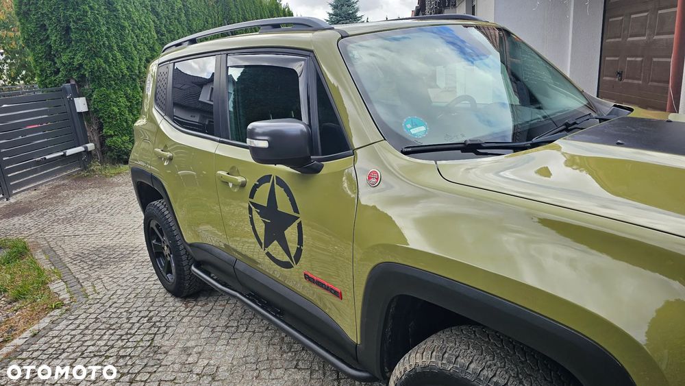 Jeep Renegade - 10