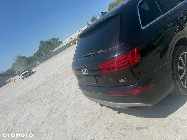 Audi Q7 - 3