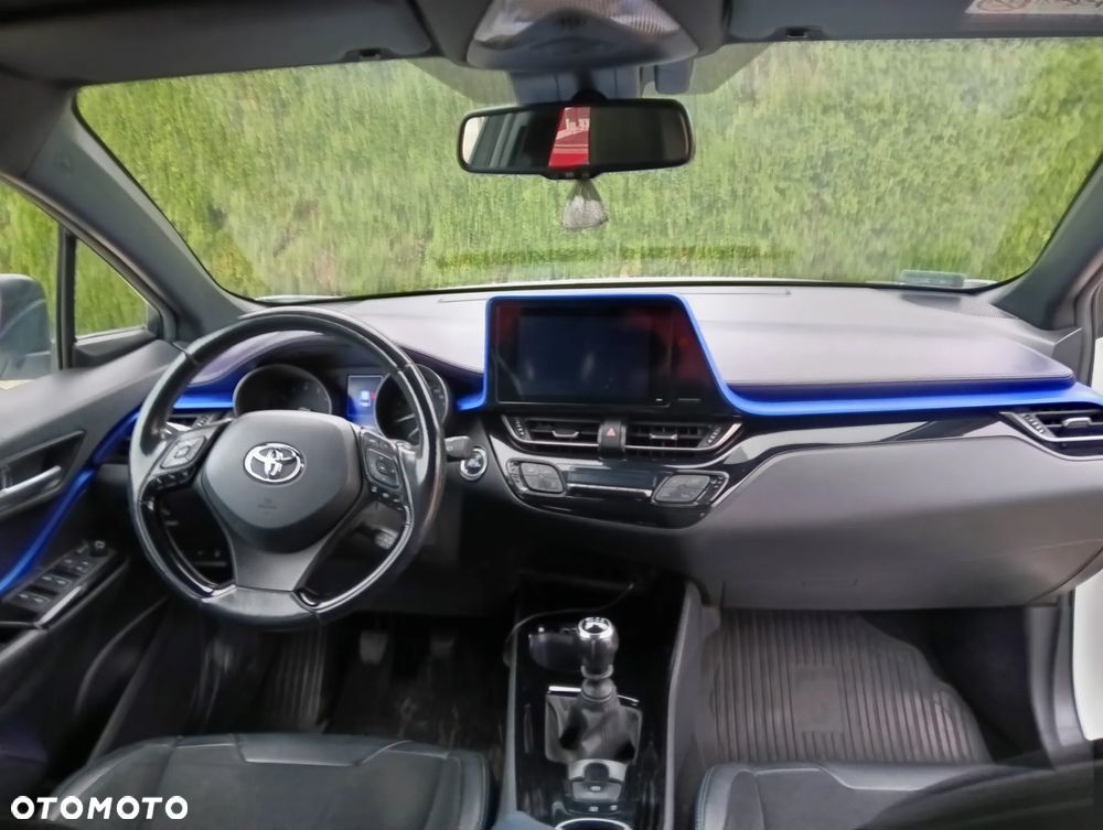 Toyota C-HR 1.2 T Dynamic - 6