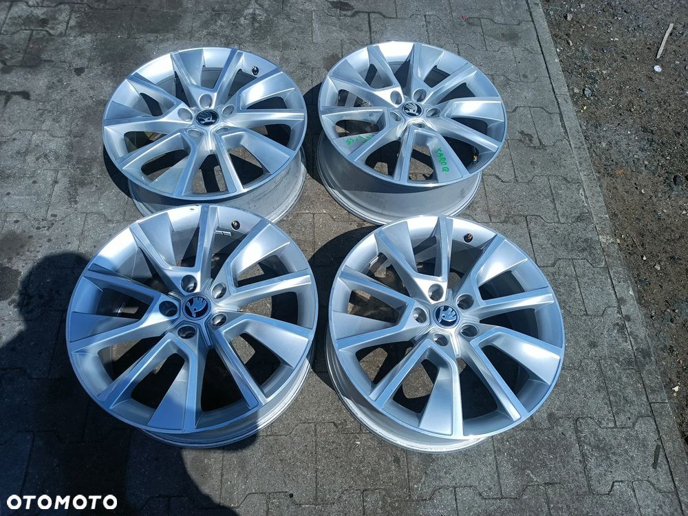 KOMPLET FELG FELGA SKODA KAROQ 18 7J x 17 - 1