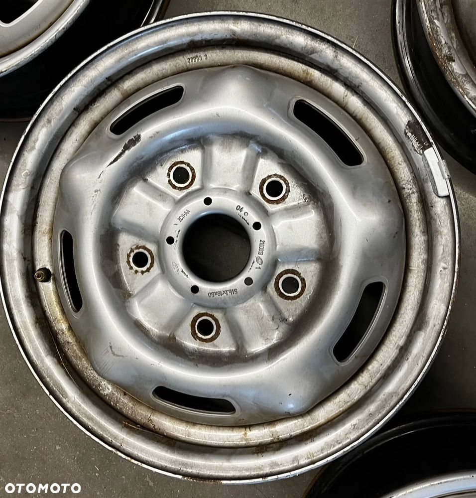 Felgi Stalowe Ford Transit 5,5 R17 5x150 ET50 używane Nr Kat. - 2