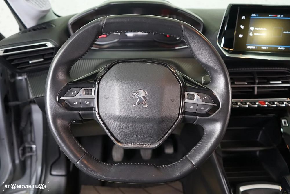 Peugeot 208 1.2 PureTech Active - 19