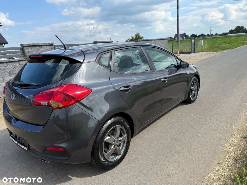 Kia Ceed 1.4 CVVT EX - 4
