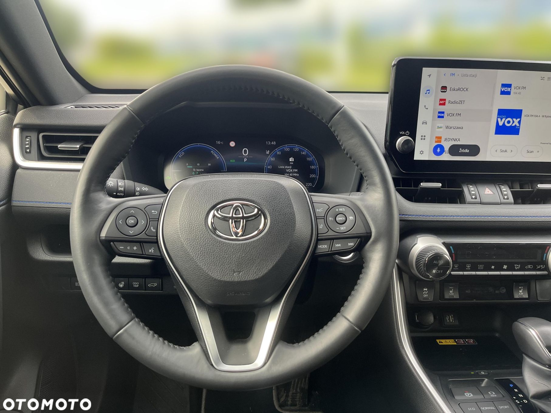 Toyota RAV4 - 16