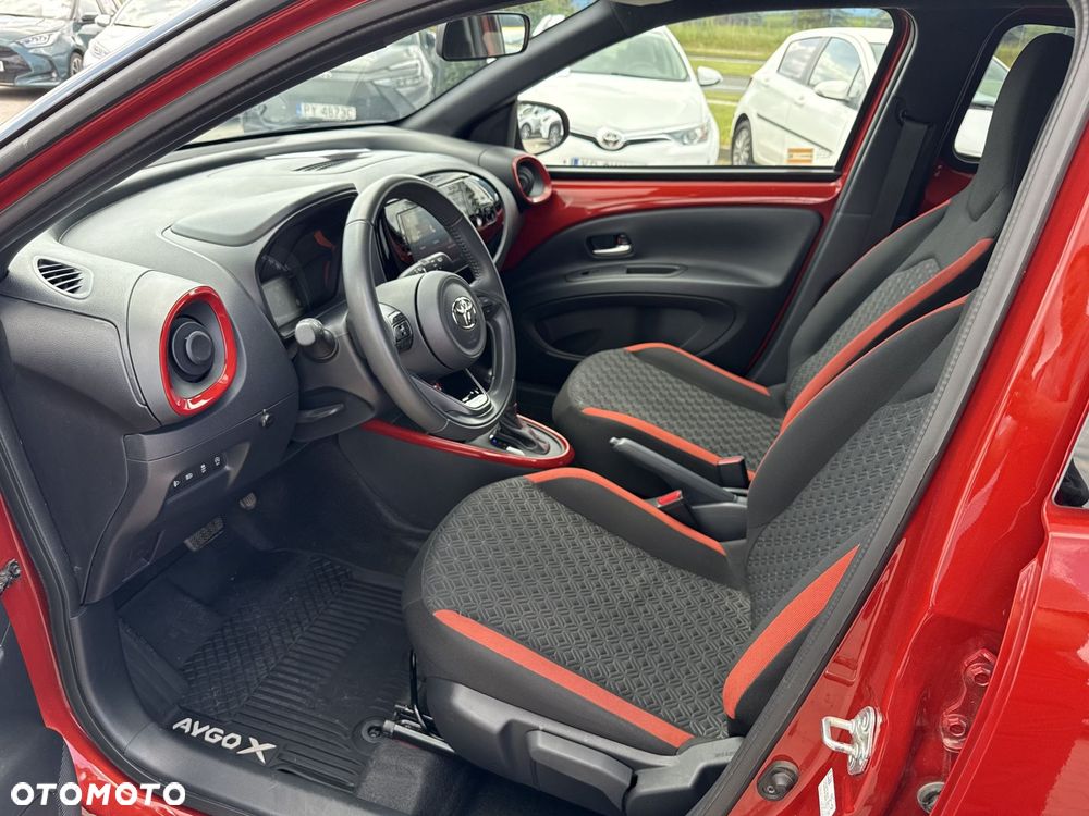 Toyota Aygo X 1.0 VVT-i Style CVT - 10