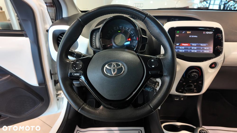 Toyota Aygo 1.0 VVT-i Sprint EU6 - 26