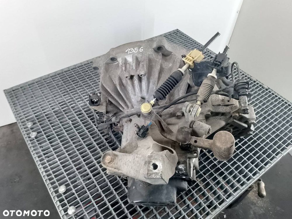 SKRZYNIA BIEGÓW MANUALNA MAZDA 5 ( 05-10 ) 2.0 16V - 4
