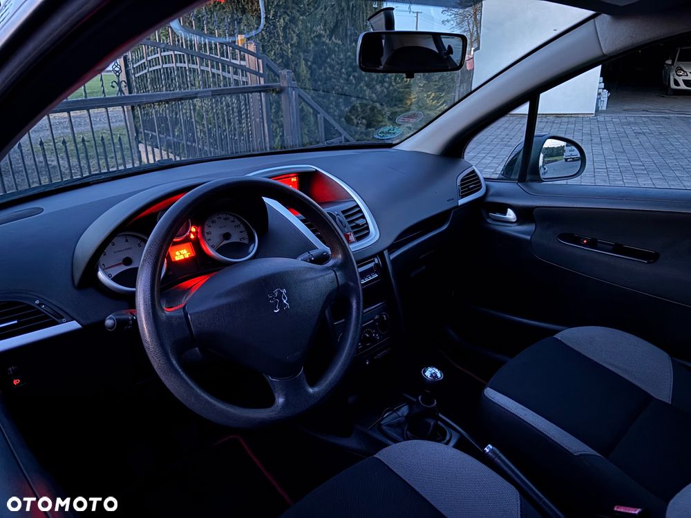 Peugeot 207 1.4 Access - 12