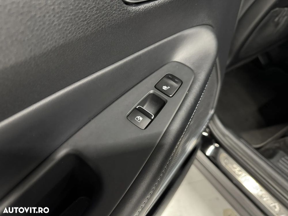 Hyundai Santa Fe Plug-in Hybrid 1.6 l 265 CP 4WD 6AT Luxury - 8