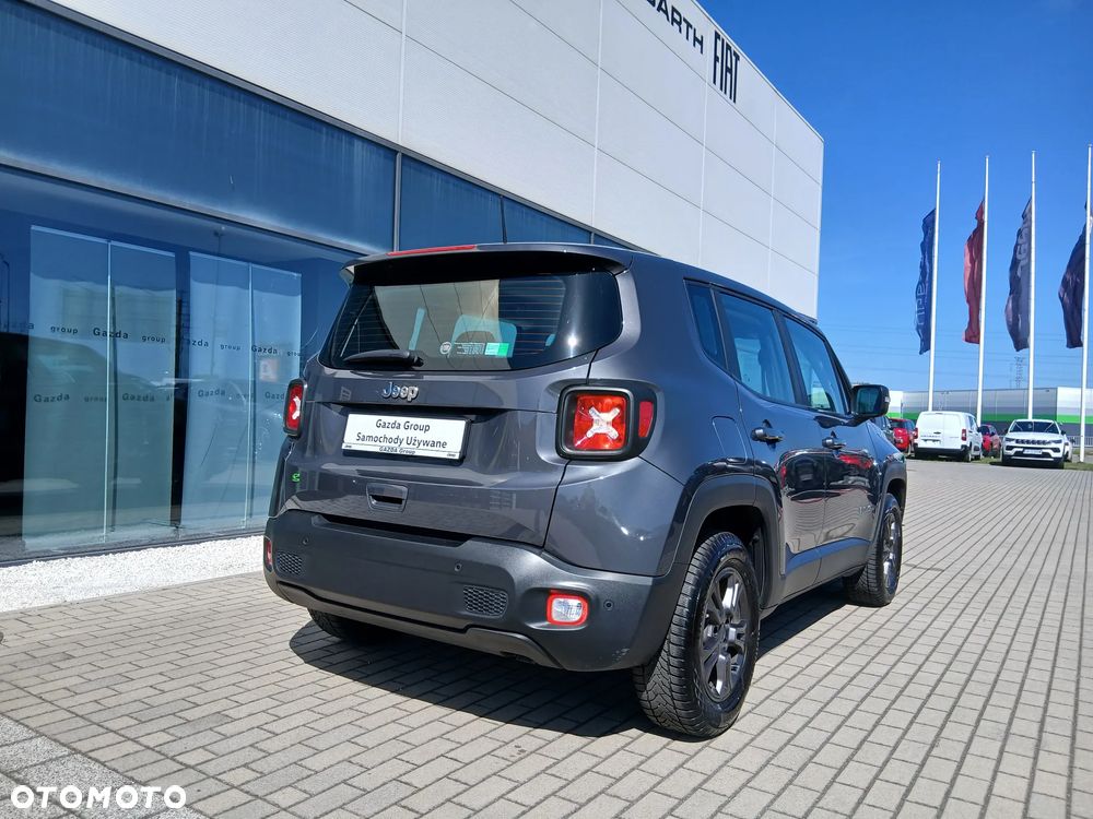 Jeep Renegade 1.5 T4 mHEV Longitude FWD S&S DCT - 8