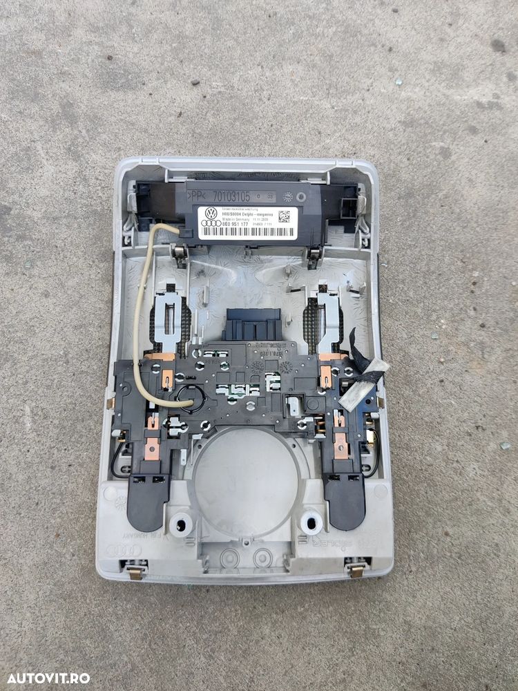 Plafoniera completa cu senzor alarma Seat Exeo Audi A4 B6 B7 Cod: 8E0951177 - 2