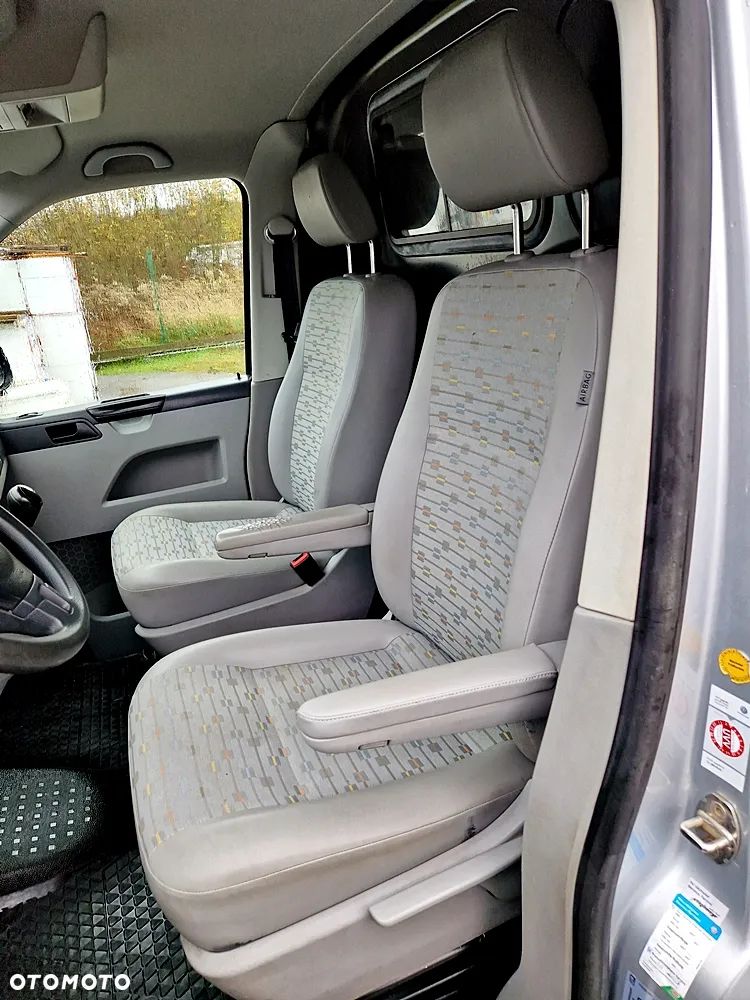 Volkswagen Transporter T5 - 16