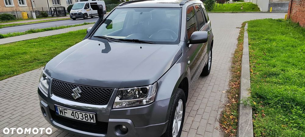 Suzuki Grand Vitara 1.9 DDiS - 12