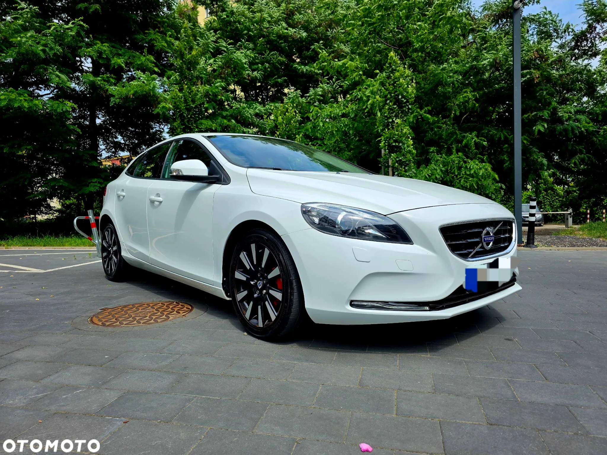 Volvo V40 D2 R-Design Summum - 2