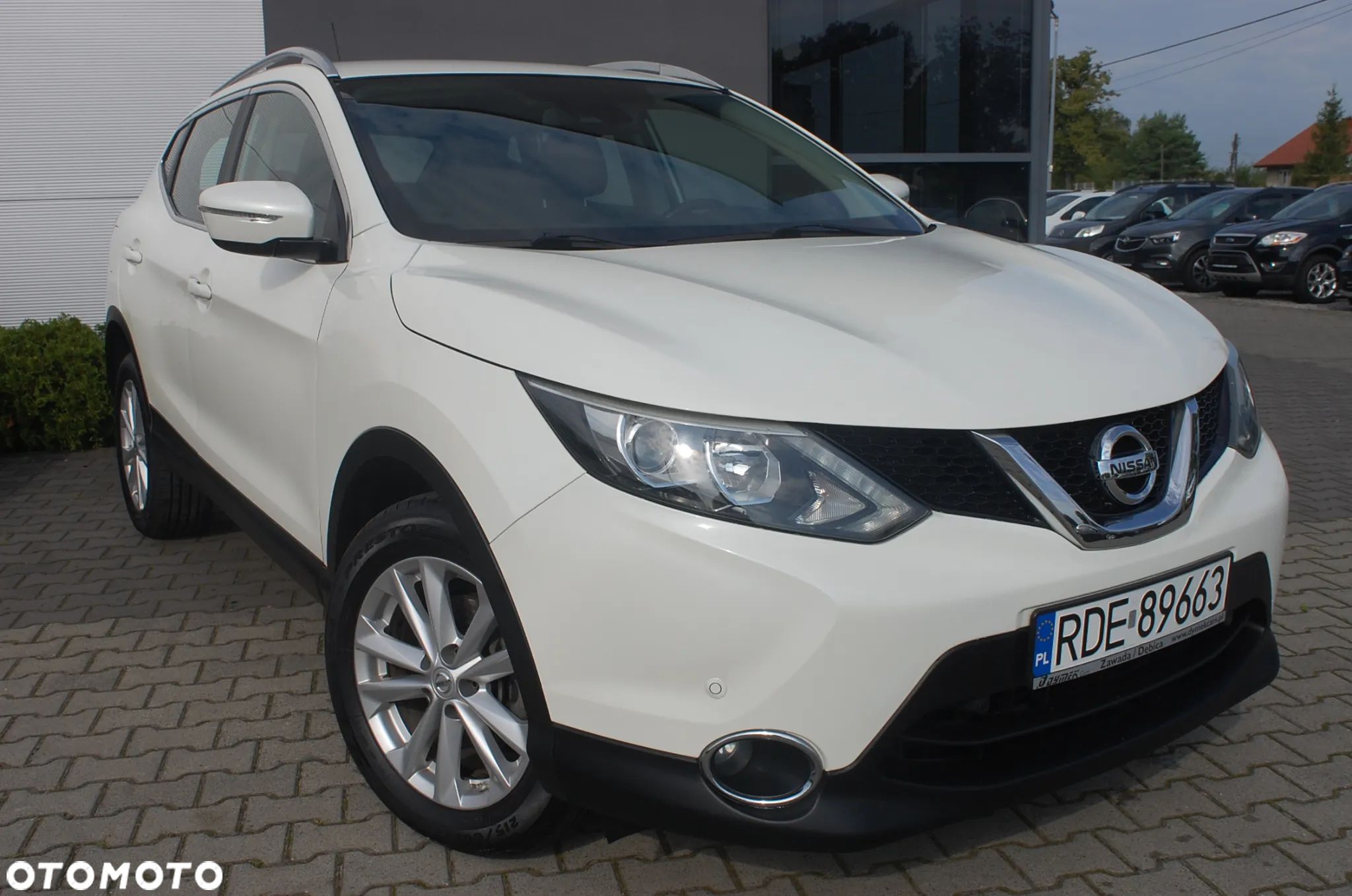 Nissan Qashqai 1.6 dCi 4 x 4 DPF acenta - 1