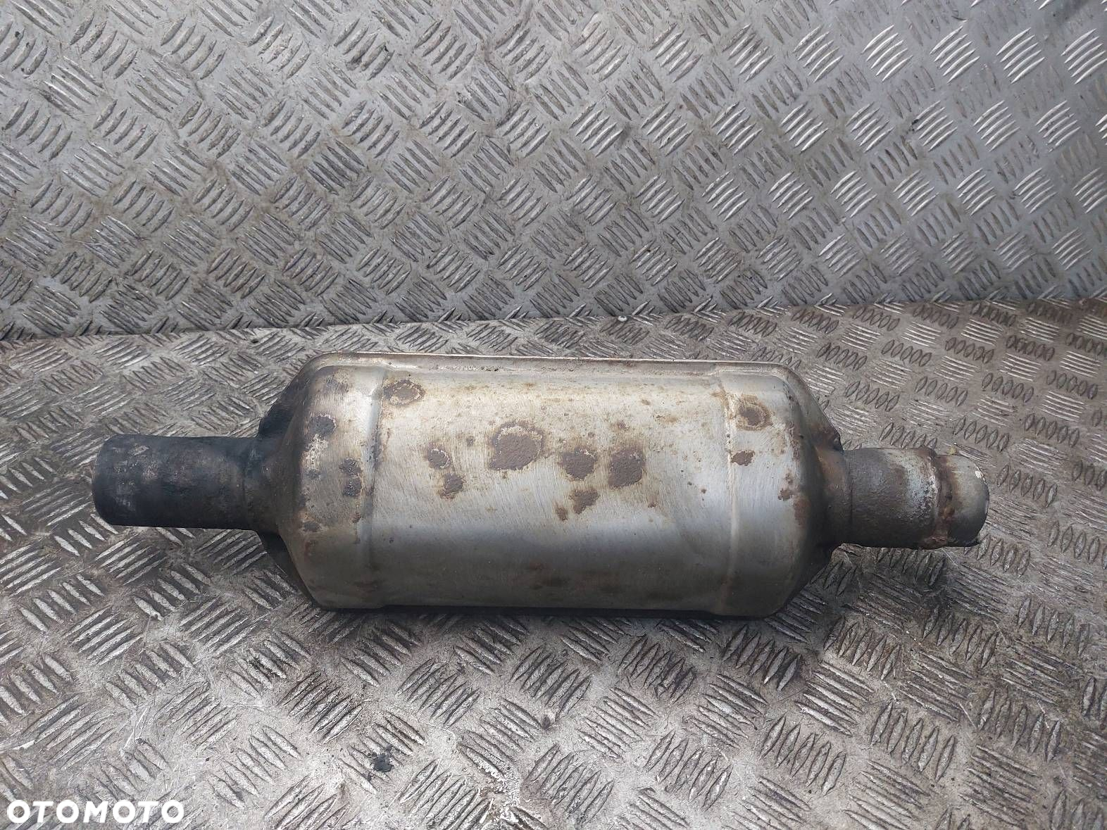 KATALIZATOR PUSTY ATRAPA OPEL ZAFIRA A 2.0 DTI - 3
