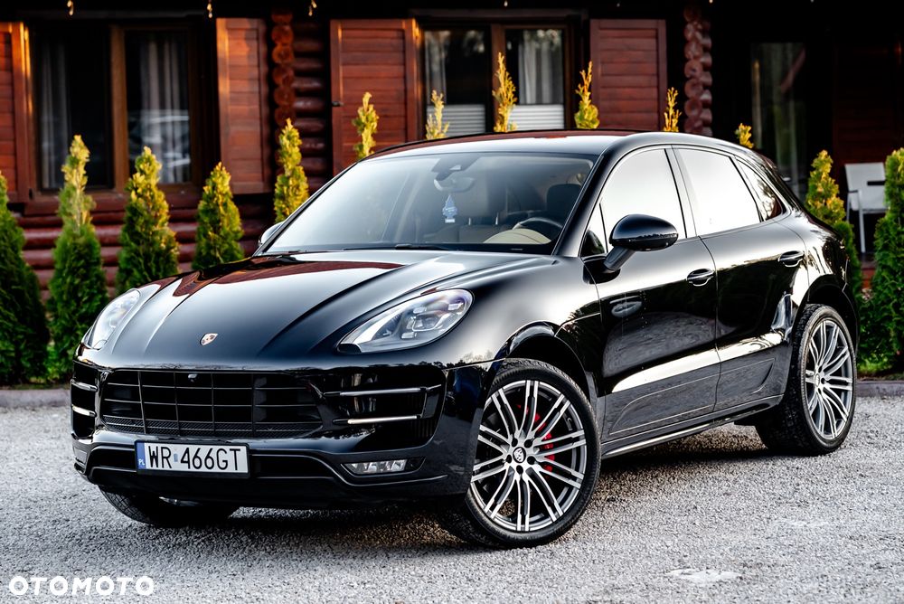 Porsche Macan Turbo - 2