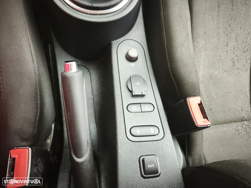 SEAT Leon 2.0 TDI DPF FR - 8