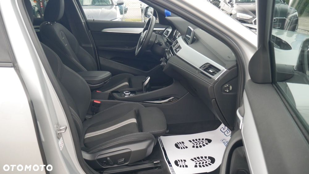BMW X2 - 16