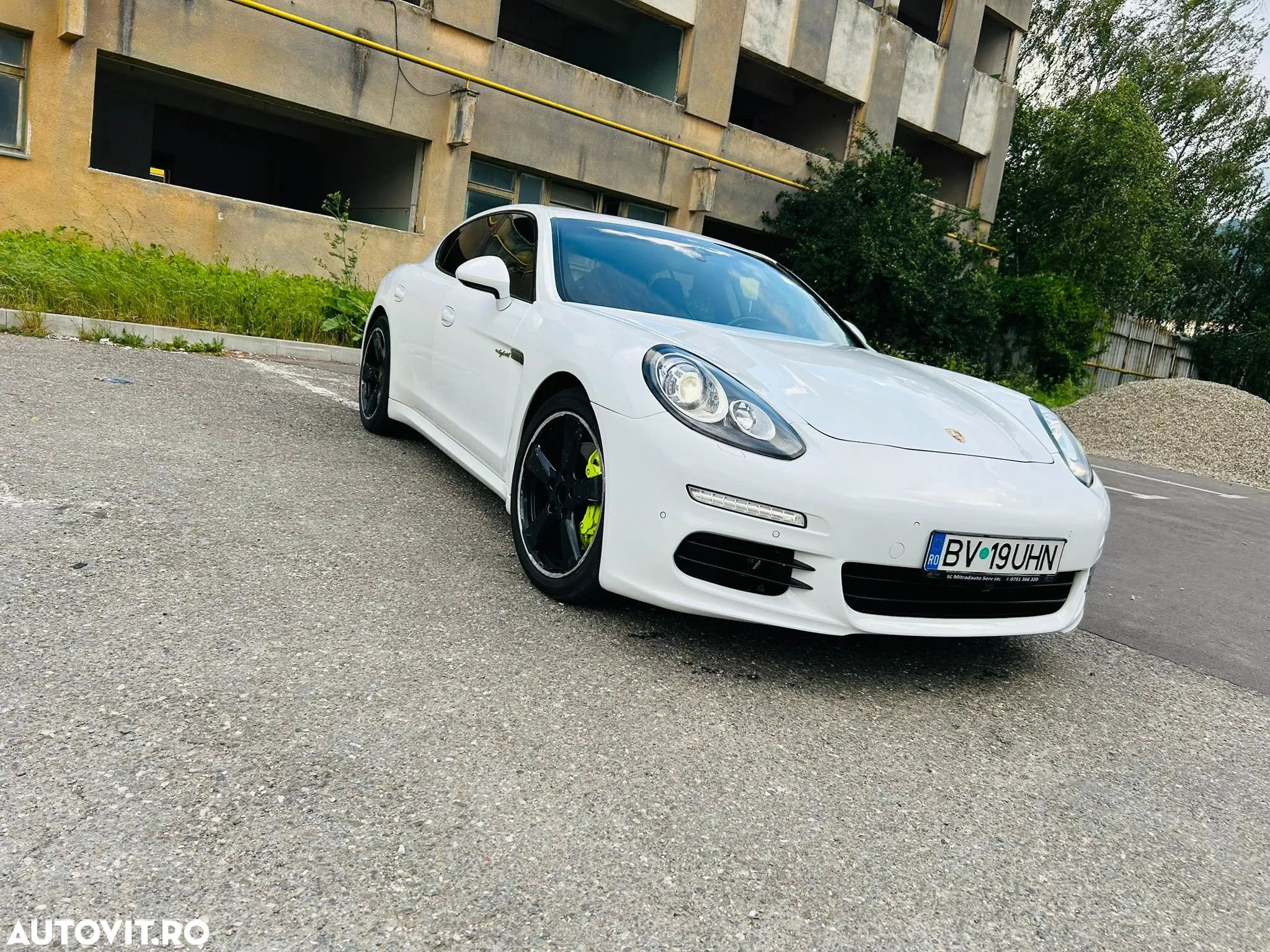 Porsche Panamera S E-Hybrid - 1