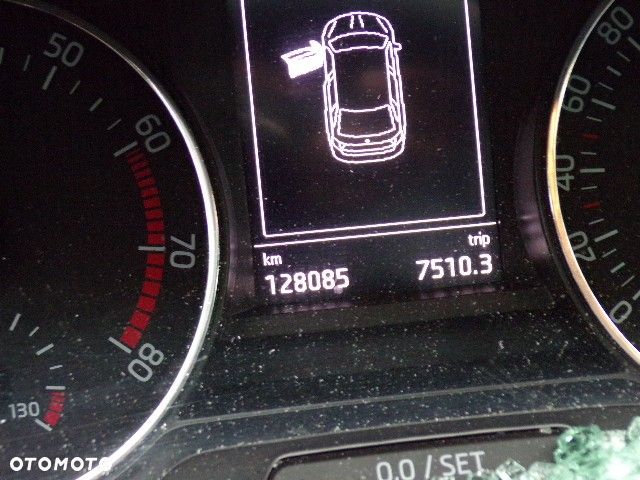 Części - Skoda Rapid 1.2 TSI 110 KM Spaceback 17R - 7